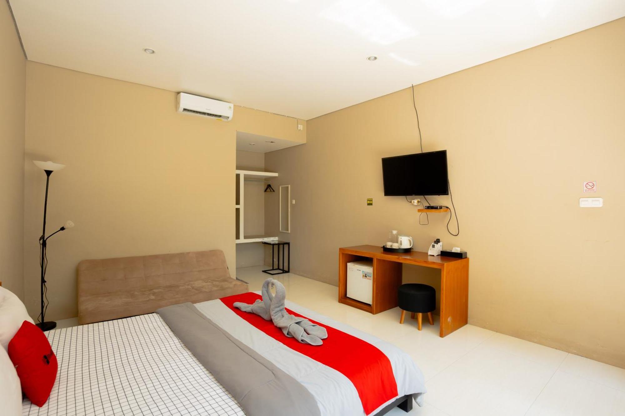 Reddoorz Syariah Near Lombok Epicentrum Mall Mataram Exterior foto